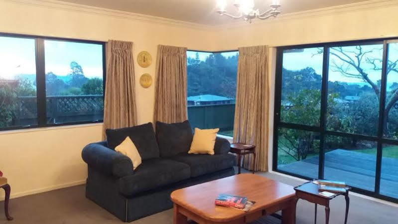 Crestwood Bed And Breakfast Whakatane Εξωτερικό φωτογραφία
